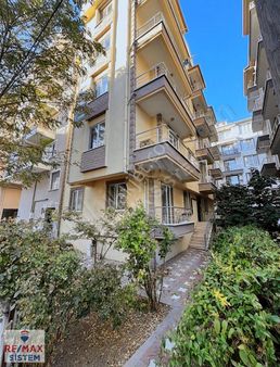 Erenler Mahallesi 3+1 2 Kira Getirili Tek Tapu Satılık 2 Daire