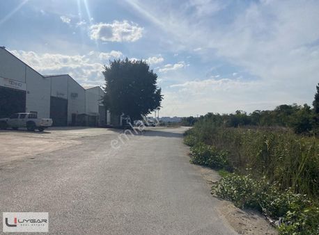 Nilüfer Ürünlü Mahallesi Satılık 975 M² Fabrika Ve Arsa