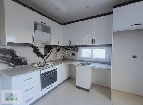 Antalya Döşemealtı Belediyeye 1.5 Km Kırkgöz Cad.satılık...!!!