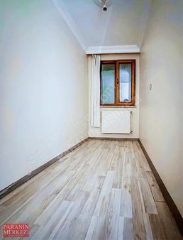 Para'dan Çok Acill Metrobüsün Dibinde Kelepir Bahçe Katı