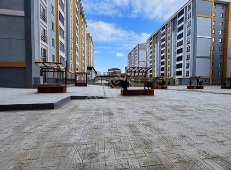 Çerkezköy Merkezde Satılık 2+1 Sıfır Site İçi Daire