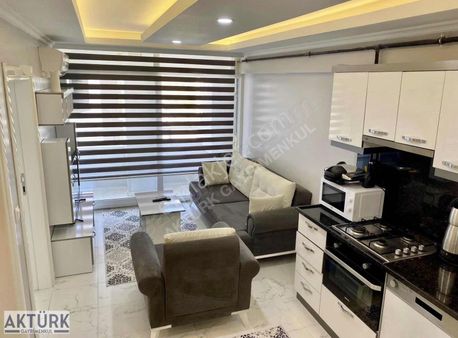 Aktürk Gayrimenkul'den Havuzlu Sitede Arakat Fulleşyalı1+1 Daire