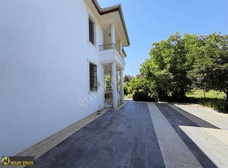 Kiralık Sıfır Eşyalı Villa