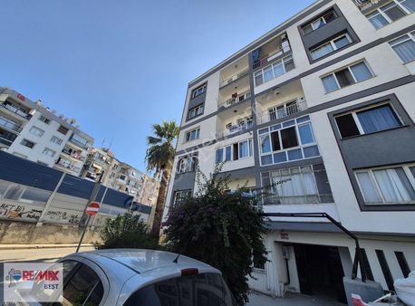 1 Bahçelievler Karşıyaka Da İzban Yakını 2+1 Satılık Daire