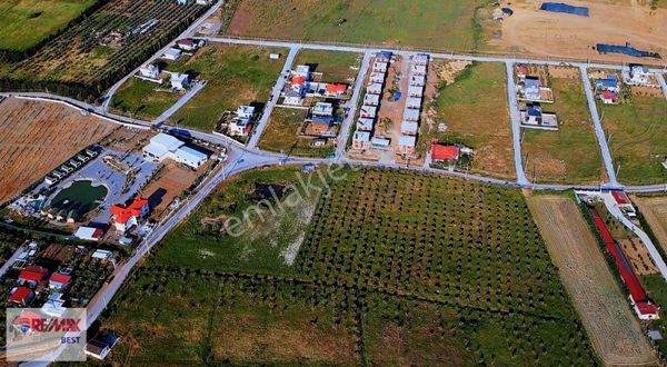 11 Remax Best' Ten Seferihisar Düzce' De Satılık Tarla