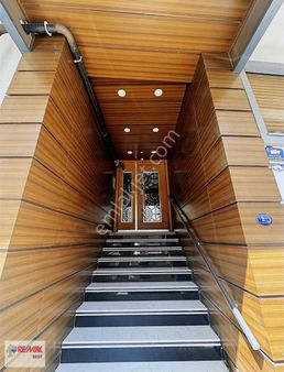 6 Karşıyaka Demirköprü Merkezde Satılık 4+1 Lüks Dubleks Daire