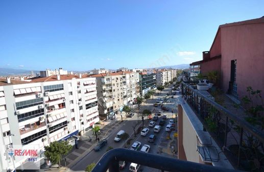 5 Remax Best'ten Karşıyaka Girne Bulvarında 4+1 Dubleks