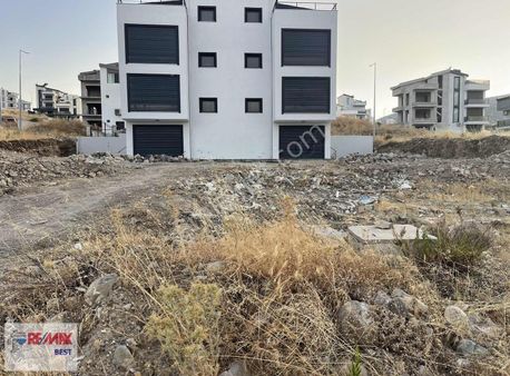 15 Karaburun Kamukent Sitesi Satılık İkiz Villa Yazlık Arsası
