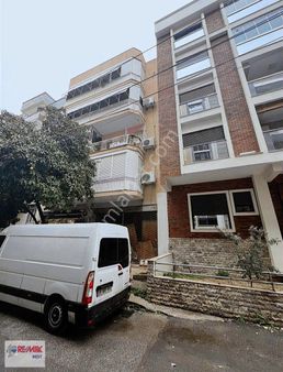 3 Şemikler Merkez'de İzban Yakını 3+1 Satılık Geniş Daire