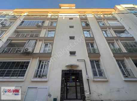 19 Remax Best'ten Karşıyaka Örnekköy De Arakat 2+1 Satılık Daire