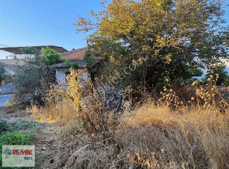 11 Menemen Çavuşköy'de Satılık Bahçeli Köy Evi