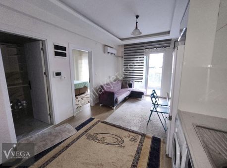 Menemende Site İçerisinde 1+1 Eşyalı Yeni Daire