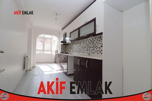 Akif'ten Atakent'te Tren Ve 14. Cadde Yakını Katta Kiralık Daire
