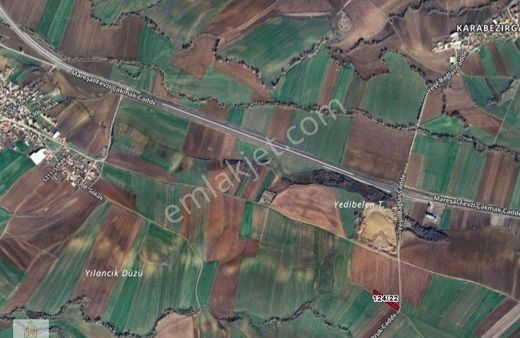 Kazan Emlaktan Satılık Ortaca Mh. Ana Yola Sıfır Köye Yakın 2631 M2 Tarla