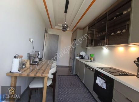 Kartepe Sarımeşe Zeray Mahal'de 2+1 Satılık Dubleks Daire