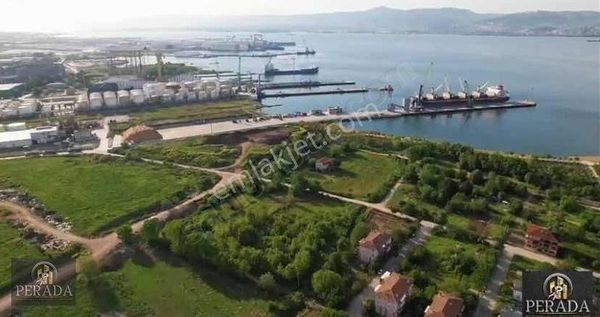 Başiskele Satılık Emsal 0.90 Yapı Yapmaya Hazır Sanayi Arsası