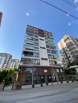 Trabzon Yıldızlı'da Satılık 3+1 Daire