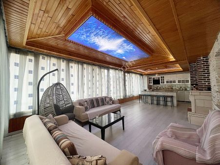 Burç Mah.de Özenle Dizayn Edilmiş Lambiri Çift Kapalı Teraslı6+1