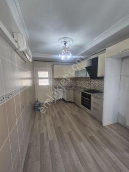 T.özal Blv. Yürüme Mesafesinde 3+1 K.mutfak+çb+d.gazlı Daire