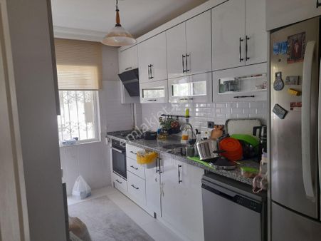 Kardelen Sitesinde Satılık 3+1 Daire