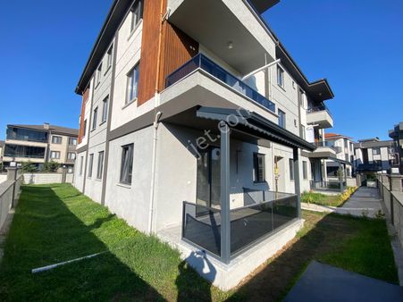 Konfor Ve Huzur Bir Arada!havuzlu Butik Sitede Verandalı 2+1