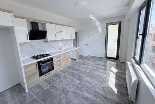 Golden Globy, Edremit Cumhuriyet Mahallesinde Satılık 2+1 Dubleks Daire