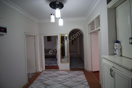 Aksaray Fatih Mahallesi Tematik Oarka Yakın 4+1 Satılık Daire