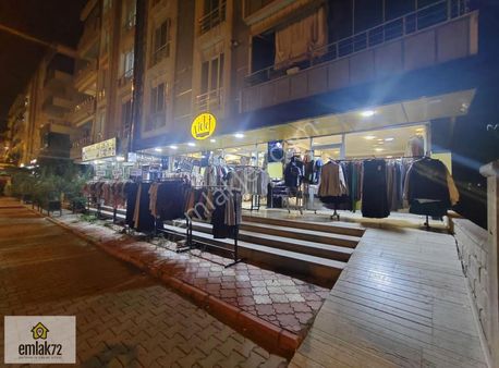 Emlak 72 'den Gültepe'de Satılık Dükkan