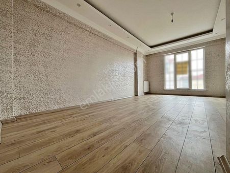 Az-er Yapıdan Kapaklı Vatan Mahallesinde Müstakil Bina Ve Satılık 2+1 Daireleri!!