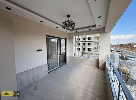 Alparslan Fıstıklı Bitişiği Yerden Isıtma Sıfır Arakat 2+1 Daire