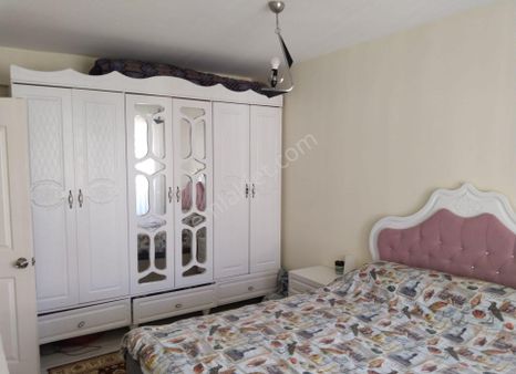 Emlaklarda Site İçerisinde Kiralık 3+1 Daire