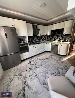 Güzelyurt Ta 3,5+1 180m2 Arakat