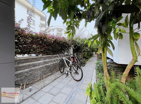 Yeni Bölge Hastanesi Civarı Sahile Satılık 2+1 Ayrı Mutfak Daire