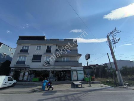 İzmit Fatih Sultan Mehmet Mh. 17 Ağustos Cd. Satılık 2+1 Daire