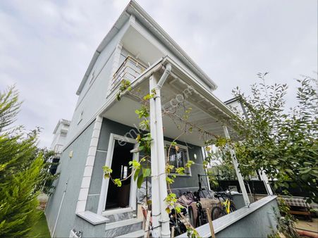 Çetinkaya Dan Satılık Müstakil Villa Merkezi Konumda Alt Yapılı