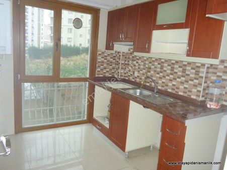 Şerifali ,tatlısu'da,3+1 ,125m2 E.banyolu,k.otoparklı,genç Bina