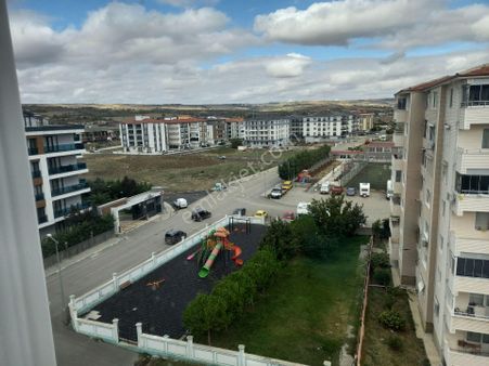 100.yılda Satılık Asansörlü Kombili 3+1 Daire