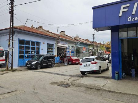 Dönertaş Emlaktan Küçük Sanayi Çarşısı Satılık Değerli Dükkan