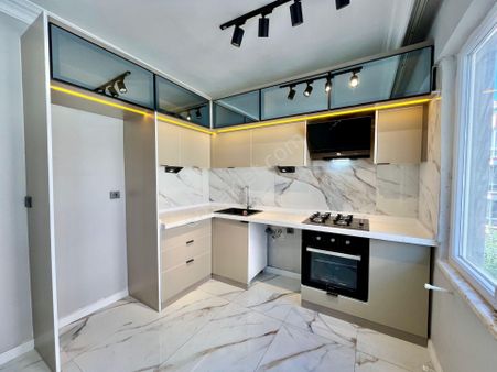 Gümüş'den Ara Kat Ön Cephe Ayrı Mutfak İçi Full Yapılı 2+1 Daire