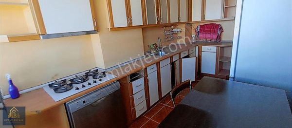 Ümraniye Armağanevler Mahallesinde Kiralık 3+1 Lüks Daire