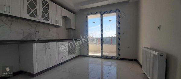 Ayvalık Altınovada Satılık 3 Artı 1 Sıfır Daireler