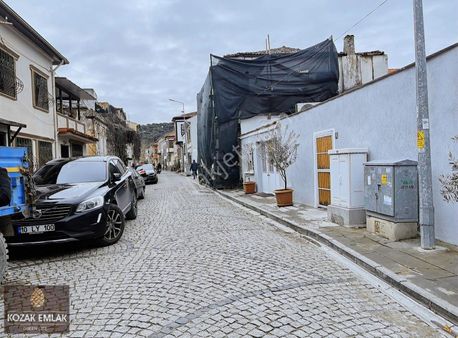 Ayvalık Merkezde İki Tapu Acil Satılık Müstakil Ev