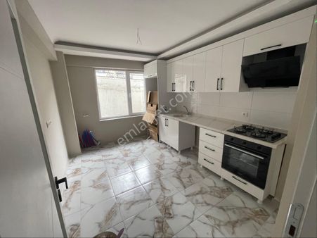 Ugem Gayrimenkul Fatih Mah Sıfır Bina'da 2+1