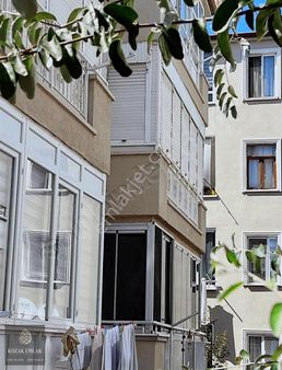 Ayvalık Ali Çetinkaya'da Satılık Ara Kat 2+1 Daire