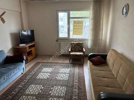 Yalı Evleri Karşısında Eşyalı Kiralık 3+1 Daire