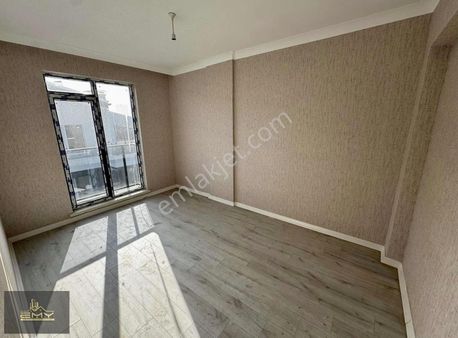 Yerden Isıtma Giyinme Odalı Emsalsiz!!sıfır Lüks Daire!!