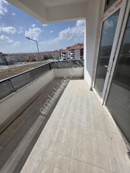 Kale Mah Lozanlar Arkasında Satılık 2. Kat 3+1 Dolapları Yapılı Sıfır Daire