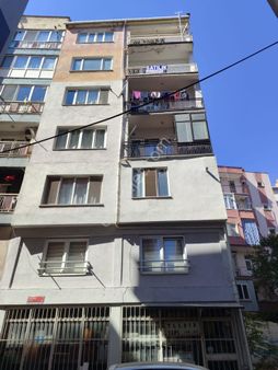 Balıkesir Altıeylül Mahallesi Harika Konumda 2+1 Satılık Daire