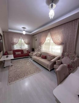 Akyörük Gayrimenkulden Satılık Masrafsız 3+1 Daire