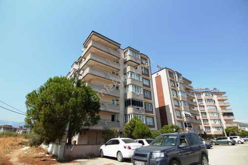 Edremit Hamidiye'de Satılık, 3+1, Asansörlü Ferah Daire